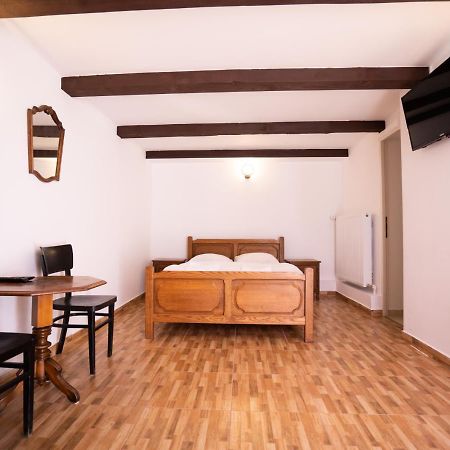 La Padure Hotel Brebu Ngoại thất bức ảnh