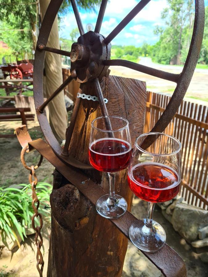 La Padure Hotel Brebu Ngoại thất bức ảnh